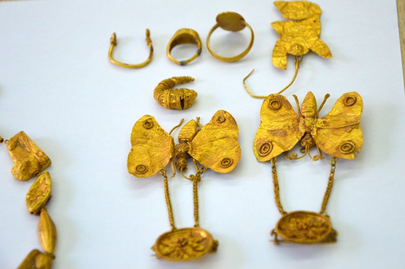 Κύκλωμα αρχαιοκαπηλίας: Η ΕΛ.ΑΣ. έδωσε στη δημοσιότητα τη λίστα με ευρήματα [εικόνες & βίντεο] | iefimerida.gr 6