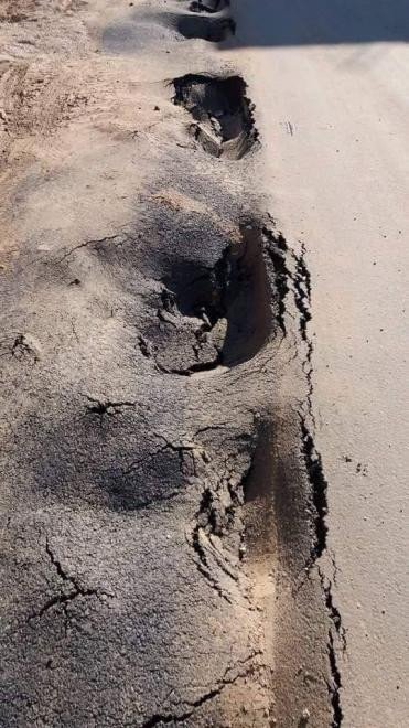 Ηλεία: Εφτιαξαν δρόμο πριν από ένα μήνα και σήμερα θυμίζει βομβαρδισμένο τοπίο [εικόνες] | iefimerida.gr 0