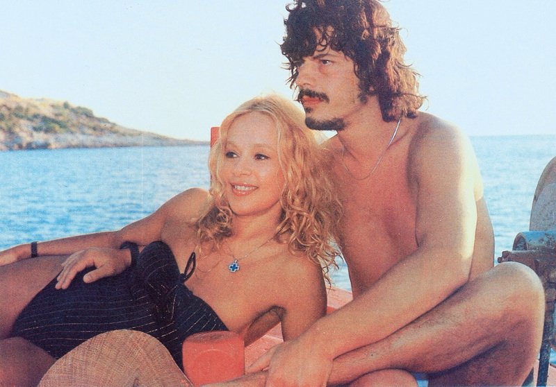 Δώδεκα χρόνια χωρίς τον Βλάση Μπονάτσο [εικόνες] | iefimerida.gr 1