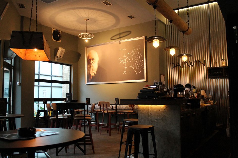 Τα 5 τοπ μπαράκια της Αθήνας για φλερτ [εικόνες] | iefimerida.gr 12