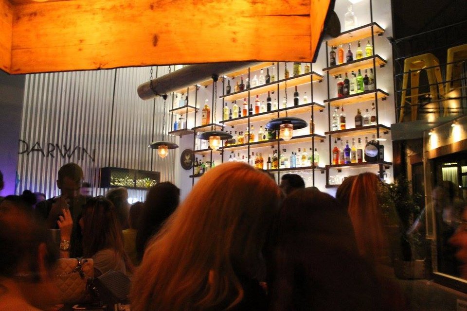 Τα 5 τοπ μπαράκια της Αθήνας για φλερτ [εικόνες] | iefimerida.gr 13