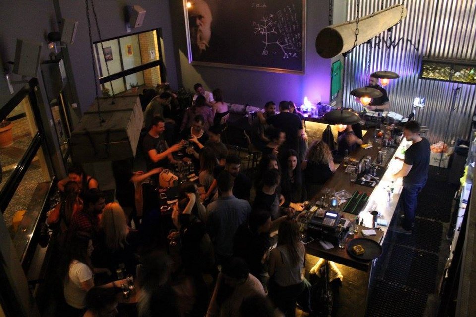 Τα 5 τοπ μπαράκια της Αθήνας για φλερτ [εικόνες] | iefimerida.gr 14