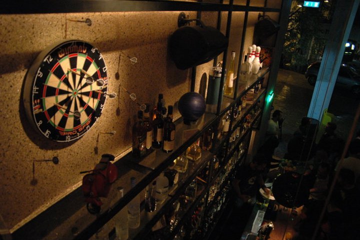 Τα 5 τοπ μπαράκια της Αθήνας για φλερτ [εικόνες] | iefimerida.gr 3