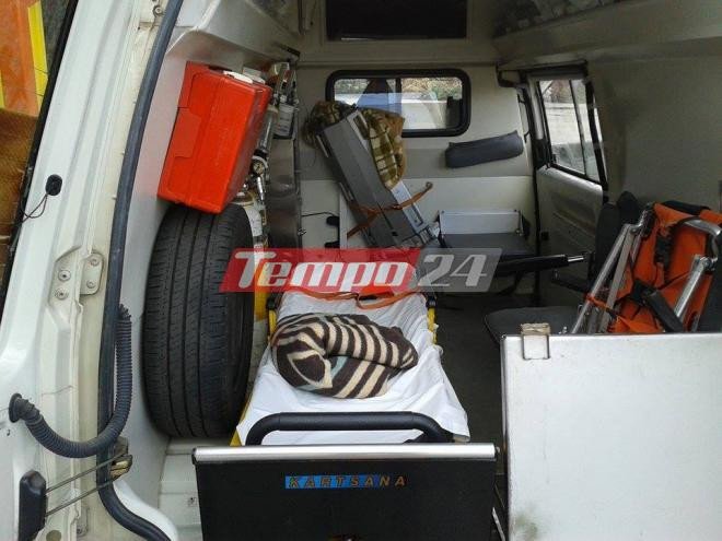 Πάτρα: Σοκ προκαλεί η εικόνα των ασθενοφόρων του ΕΚΑΒ [εικόνες] | iefimerida.gr 0