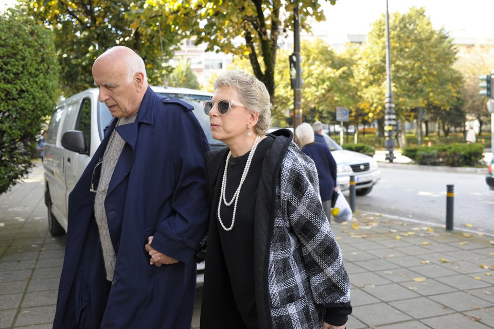 Ξέσπασε σε κλάματα η Ελενα Ακρίτα μετά την κατάθεση στη δίκη του Βαγγέλη Γιακουμάκη [εικόνες&βίντεο] | iefimerida.gr 2