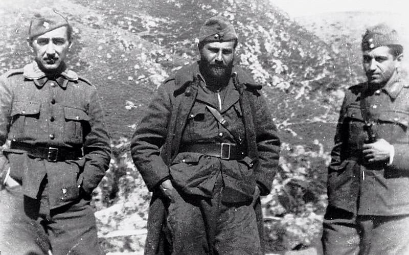 Ο Οδυσσέας Ελύτης στο μέτωπο του '40 -Τι έγραψε για την εμπειρία του | iefimerida.gr 0