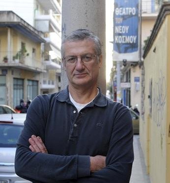 Ο Βαγγέλης Θεοδωρόπουλος ανεβάζει Λαμπεντούζα και δηλώνει: «Από αισιοδοξία κάνω θέατρο» | iefimerida.gr 3