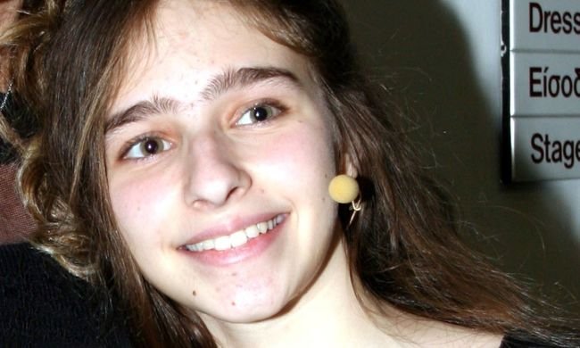 Η μικρή «Λένη», Δήμητρα Δουμένη, μεγάλωσε -Φοιτήτρια Φιλοσοφικής [εικόνες] | iefimerida.gr 0