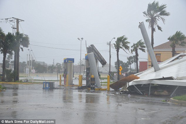 Τυφώνας Μάθιου: 900 νεκροί στη Αϊτή, 4 στη Φλόριντα- Ανησυχία για  Τζόρτζια-Καρολίνα [εικόνες & βίντεο] | iefimerida.gr 6