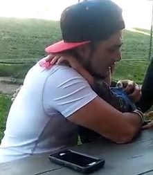 Ραγίζει καρδιές: 8χρονος μαθαίνει on camera ότι πέθανε η μαμά του [βίντεο] | iefimerida.gr 3