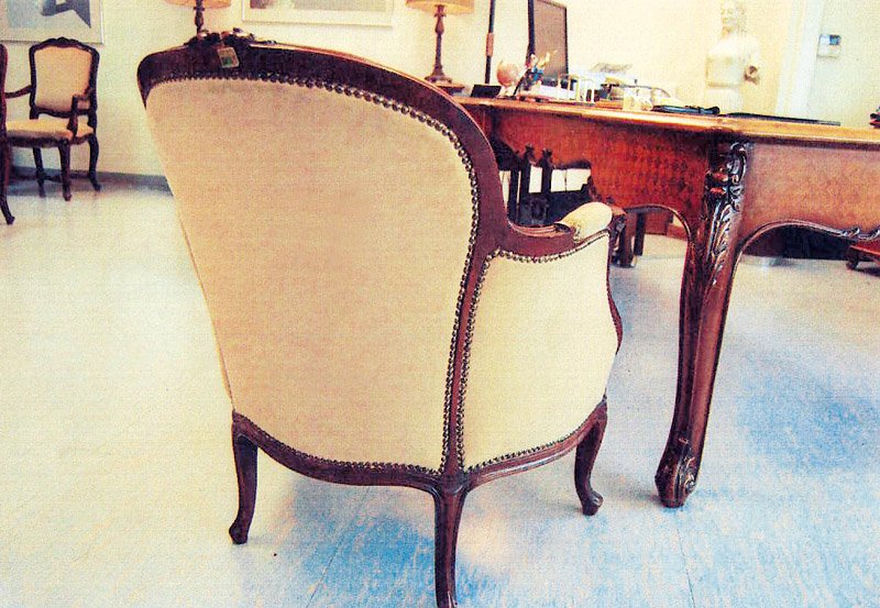 Στο σφυρί η Mercedes και χλιδάτα έπιπλα του Αλέξανδρου Ωνάση [εικόνες] | iefimerida.gr 2