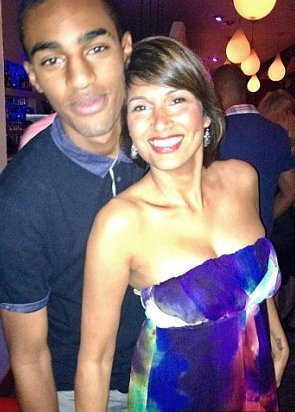 H 54χρονη που μοιάζει 30 ετών -Αποκαλύπτει πώς το πέτυχε [εικόνες] | iefimerida.gr 2