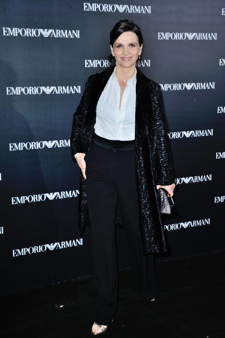 Ποιες κάθονται πάντα μπροστά στα ντεφιλέ του Παρισιού [εικόνες] | iefimerida.gr 3