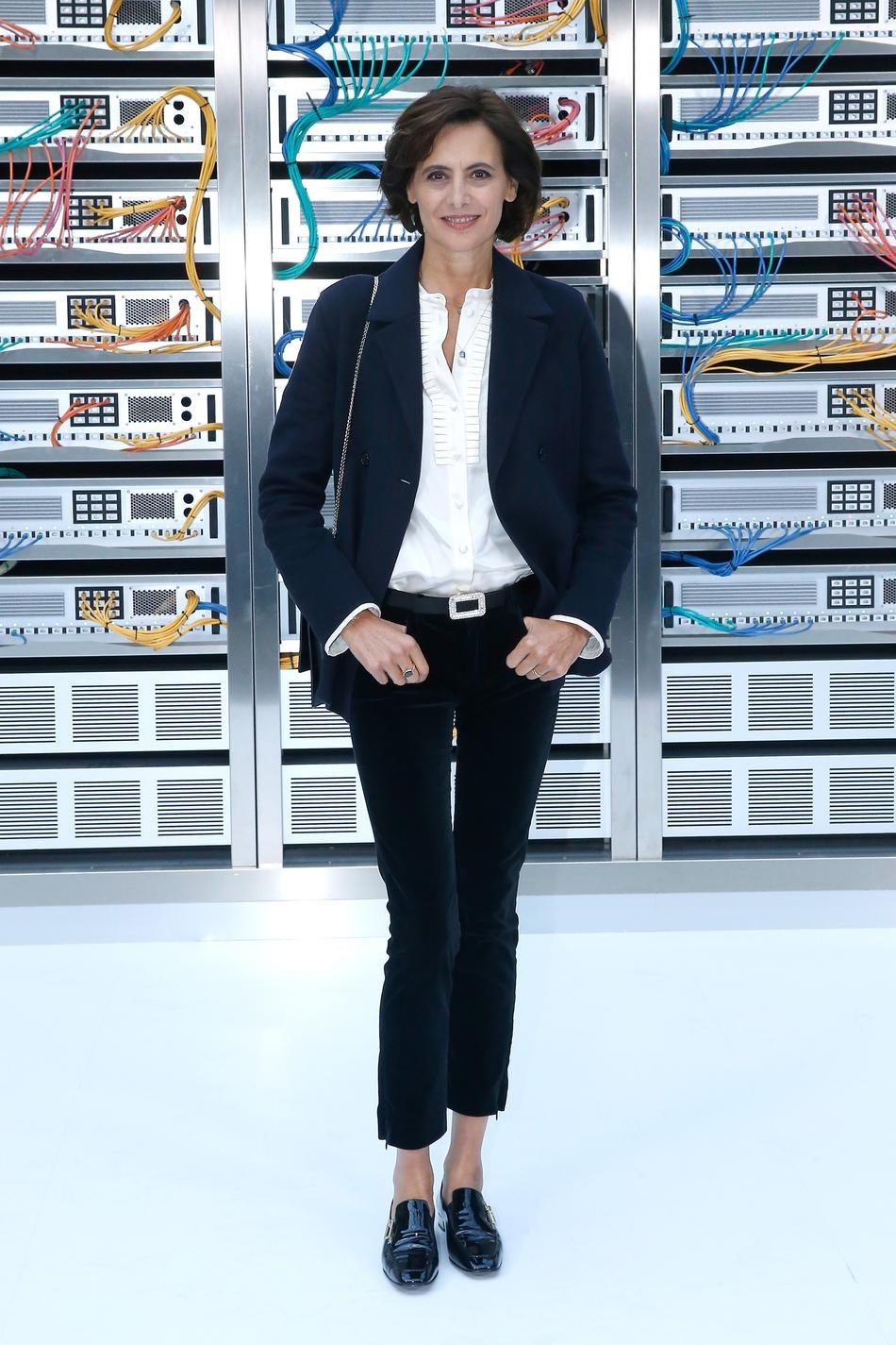 Ποιες κάθονται πάντα μπροστά στα ντεφιλέ του Παρισιού [εικόνες] | iefimerida.gr 9