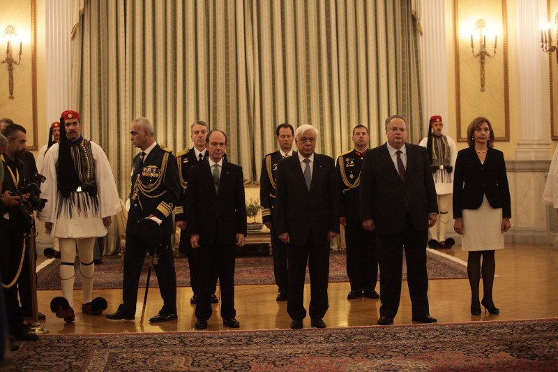 Στον Πρόεδρο της Δημοκρατίας 4 νέοι πρέσβεις για τα διαπιστευτήρια -Ποιοι είναι [εικόνες] | iefimerida.gr 0