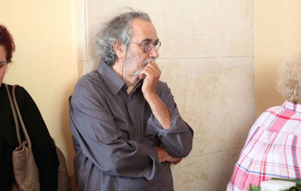 Το τελευταίο αντίο στην ηθοποιό Σοφία Ρούμπου -Συντετριμμένη η κόρη της [εικόνες] | iefimerida.gr 9