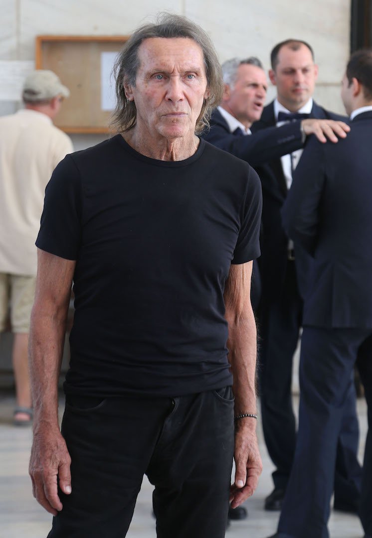 Το τελευταίο αντίο στην ηθοποιό Σοφία Ρούμπου -Συντετριμμένη η κόρη της [εικόνες] | iefimerida.gr 3