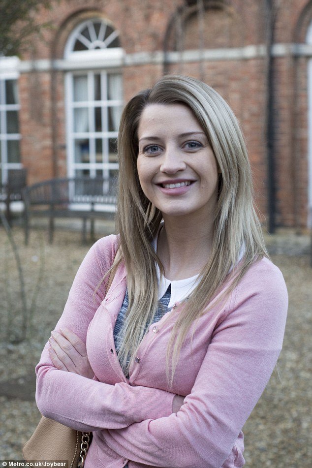  Τι πραγματικά συμβαίνει στα γυρίσματα μιας ταινίας πορνό -Δημοσιογράφος που βρέθηκε εκεί περιγράφει [εικόνες] | iefimerida.gr 1