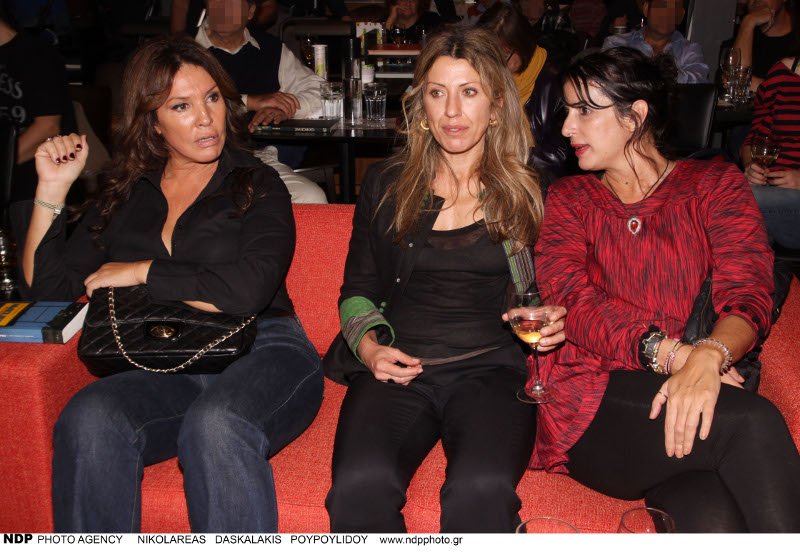 Η δικηγόρος σύζυγος του Πέτρου Τατσόπουλου -Μαζί στην παρουσίαση του βιβλίου του [εικόνες] | iefimerida.gr 2