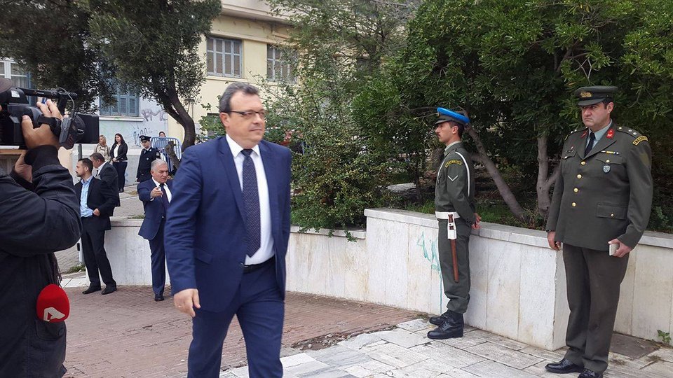 Θεσσαλονίκη: Καραμανλής, Μπουτάρης στην επίσημη δοξολογία στον Αγιο Δημήτριο -Το μήνυμα Παυλόπουλου [εικόνες] | iefimerida.gr 6