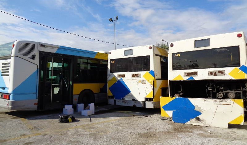 «Αυτοψία» του iefimerida στο αμαξοστάσιο των λεωφορείων -Παροπλισμένα εκατοντάδες οχήματα λόγω έλλειψης ανταλλακτικών και εργαζομένων [εικόνες] | iefimerida.gr 1