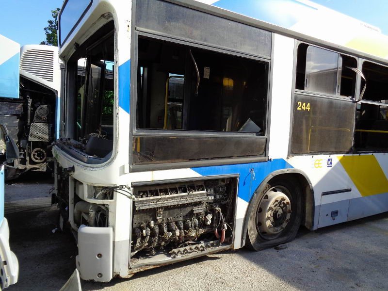 «Αυτοψία» του iefimerida στο αμαξοστάσιο των λεωφορείων -Παροπλισμένα εκατοντάδες οχήματα λόγω έλλειψης ανταλλακτικών και εργαζομένων [εικόνες] | iefimerida.gr 11