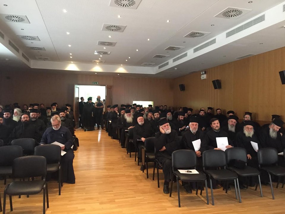 Eναρξη της προθεσμίας υποβολής αιτήσεων, μέσω των ενοριών της Αρχιεπισκοπής, στο επισιτιστικό πρόγραμμα της «Αποστολής» | iefimerida.gr 0