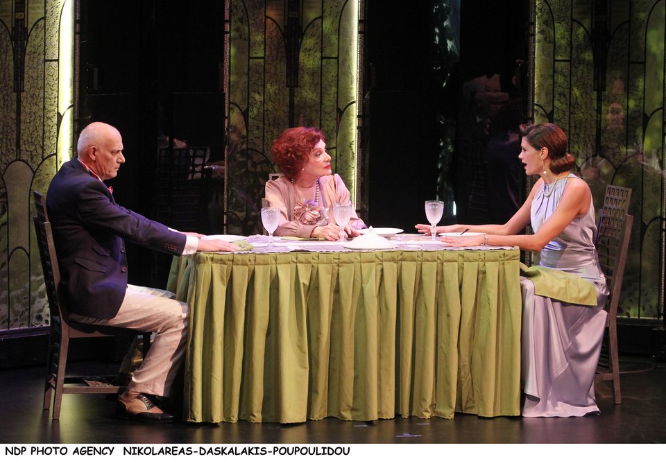 Ο Γιώργος Κιμούλης με την 22χρονη κόρη του, παιδί του με τη Μαρία Δαμανάκη [εικόνες] | iefimerida.gr 4