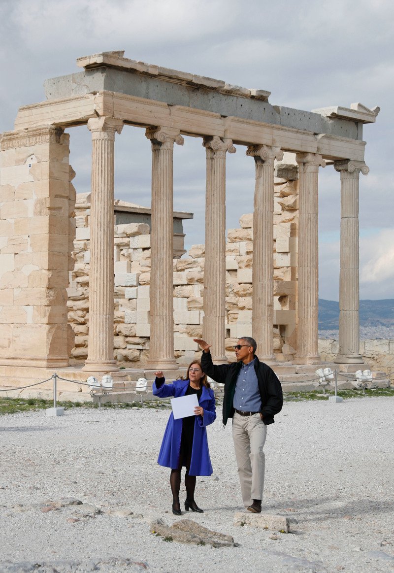 Στον Ιερό Βράχο της Ακρόπολης και στο Μουσείο ξεναγήθηκε ο Ομπάμα [εικόνες] | iefimerida.gr 18