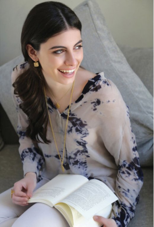 Η εγγονή του Μπουτάρη σε ρόλο μοντέλου [εικόνες] | iefimerida.gr 2