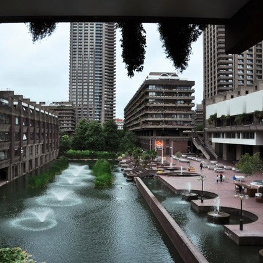 Πώς είναι να ζεις στην πολυκατοικία Barbican του Λονδίνου -Ενα τέρας με κρυφή χλιδή [εικόνες] | iefimerida.gr 4