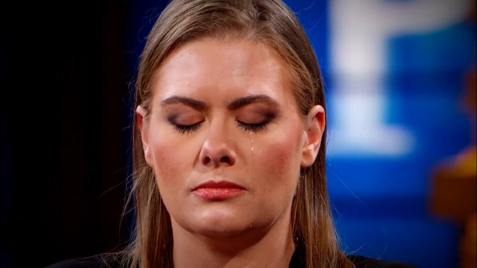 Ο πατέρας βίαζε τη 13χρονη κόρη του και η μητέρα έπαιρνε βίντεο! [εικόνες] | iefimerida.gr 1