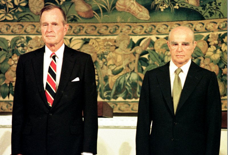 Από τον Αϊζενχάουερ στον Ομπάμα- Ολοι οι Αμερικανοί πρόεδροι που επισκέφτηκαν την Ελλάδα [εικόνες] | iefimerida.gr 5