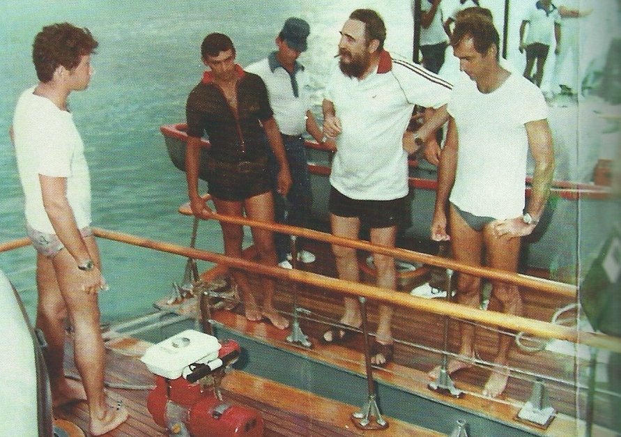 Πρώην σωματοφύλακας για τον Φιντέλ Κάστρο: Το παραδεισένιο νησί και η αμύθητη περιουσία | iefimerida.gr 2