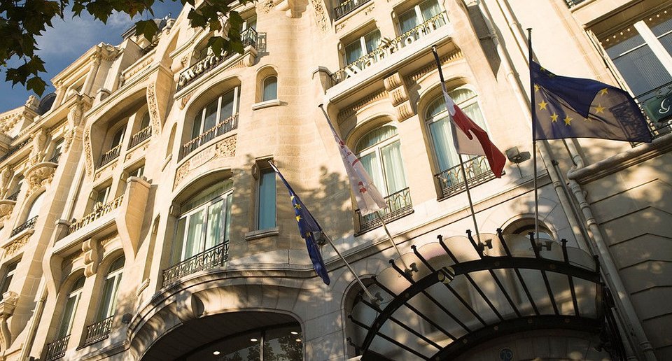 Ηλύσια Πεδία, η ωραιότερη λεωφόρος του κόσμου με 100 εκατ. επισκέπτες ετησίως [εικόνες] | iefimerida.gr 9