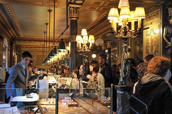 Ηλύσια Πεδία, η ωραιότερη λεωφόρος του κόσμου με 100 εκατ. επισκέπτες ετησίως [εικόνες] | iefimerida.gr 1