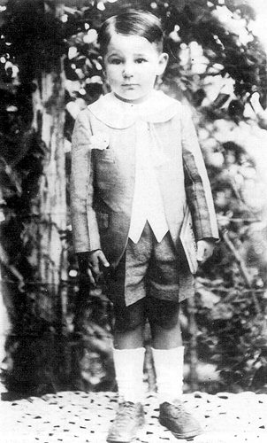 Ο Φιντέλ Κάστρο ήταν μπουρζουά, γιoς βαθύπλουτου γαιoκτήμονα [εικόνες] | iefimerida.gr 0