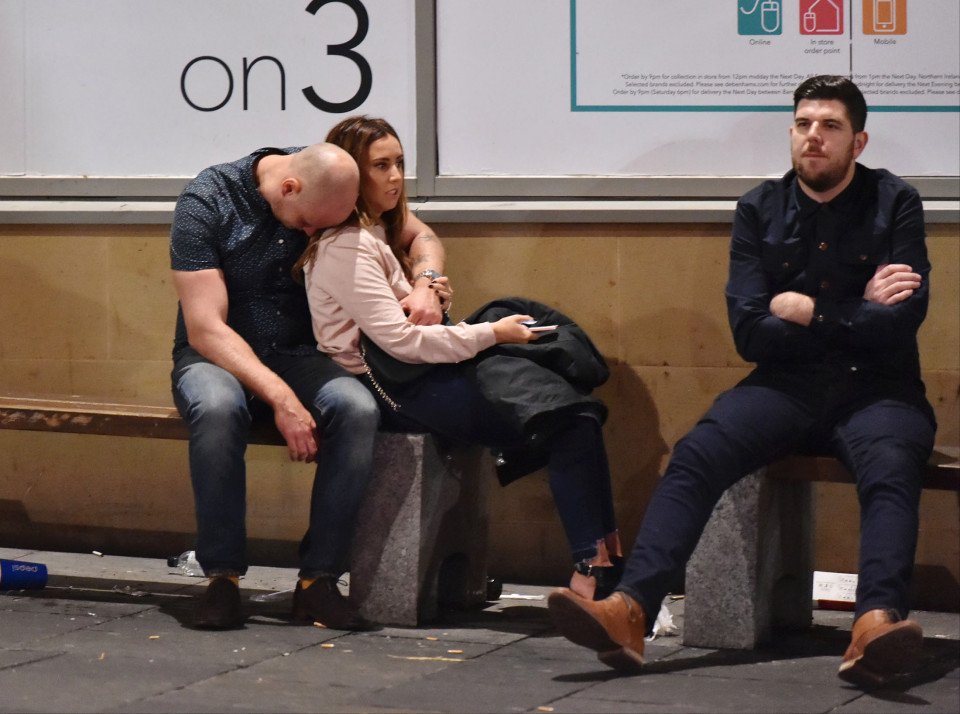 Halloween στην Αγγλία -Μεθύσι, κραιπάλες και ξάπλα στο δρόμο [εικόνες] | iefimerida.gr 15