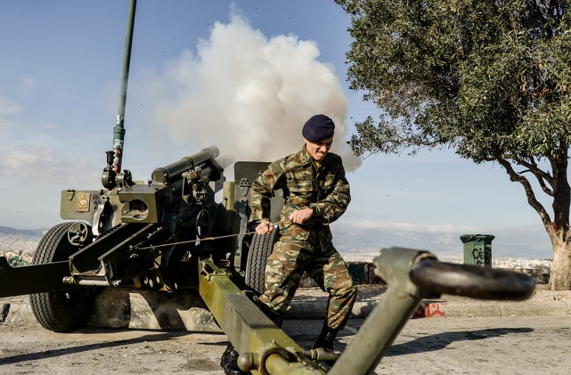 Το τελευταίο αντίο στον Κωστή Στεφανόπουλο -Με τιμές αρχηγού κράτους  [εικόνες & βίντεο] | iefimerida.gr 29