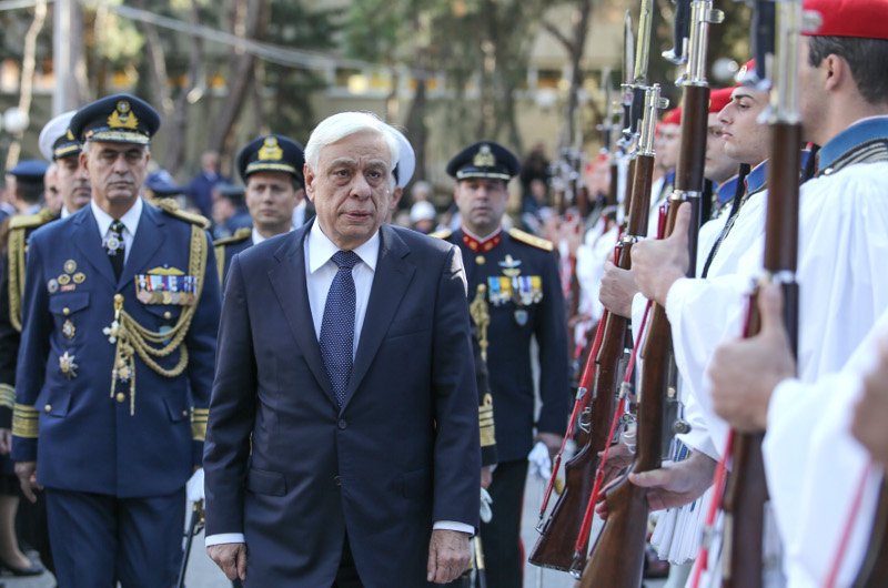 Το τελευταίο αντίο στον Κωστή Στεφανόπουλο -Με τιμές αρχηγού κράτους  [εικόνες & βίντεο] | iefimerida.gr 1