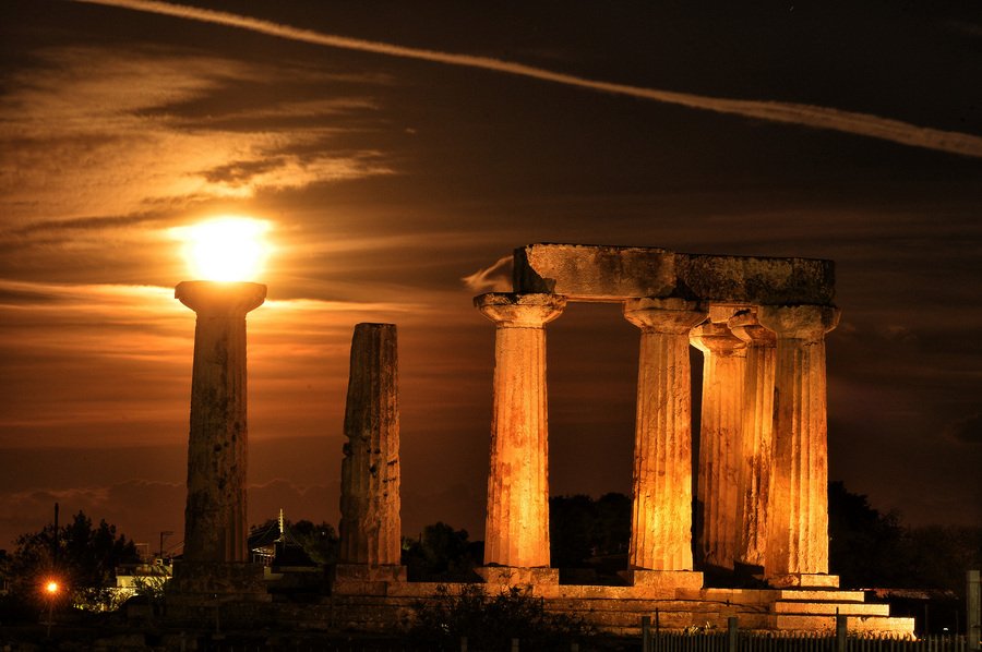 Η πανσέληνος πιο κοντά από ποτέ – Εντυπωσιακά τοπία από την Ελλάδα και όλο τον πλανήτη [εικόνες] | iefimerida.gr 9