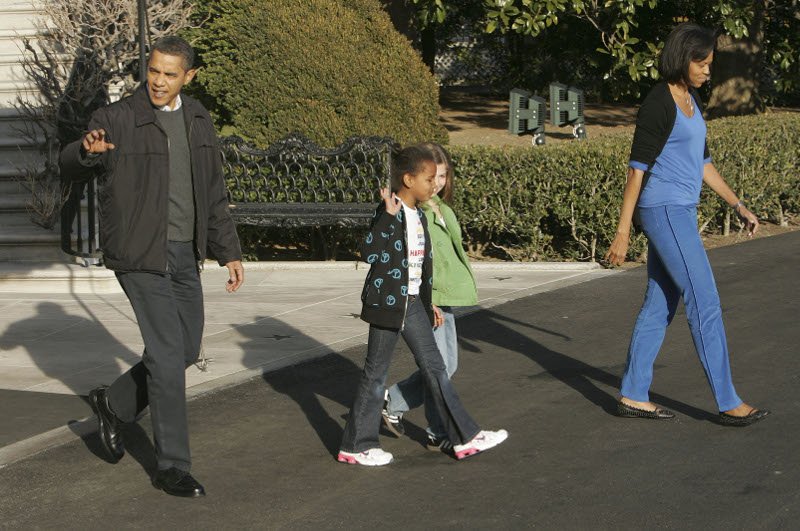 Τι μπορεί να κάνει ένα παιδί στον Λευκό Οίκο; -Πώς μεγάλωσαν εκεί Τσέλσι Κλίντον, Μαλία και Σάσα Ομπάμα [εικόνες] | iefimerida.gr 4