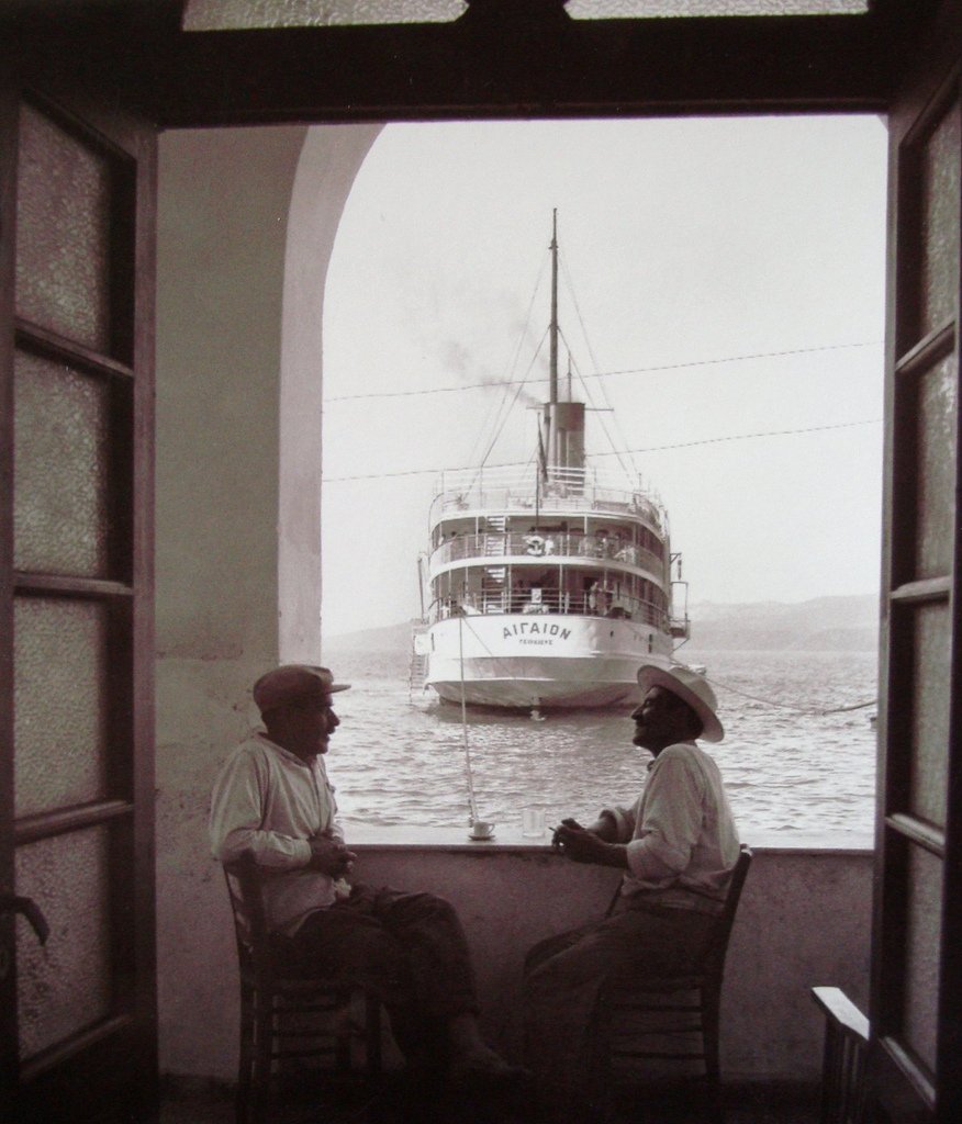 Φωτογραφίες του Robert McCabe από το Αιγαίο -Τότε που δεν υπήρχε τηλέφωνο και ηλεκτρικό [εικόνες]  | iefimerida.gr 0