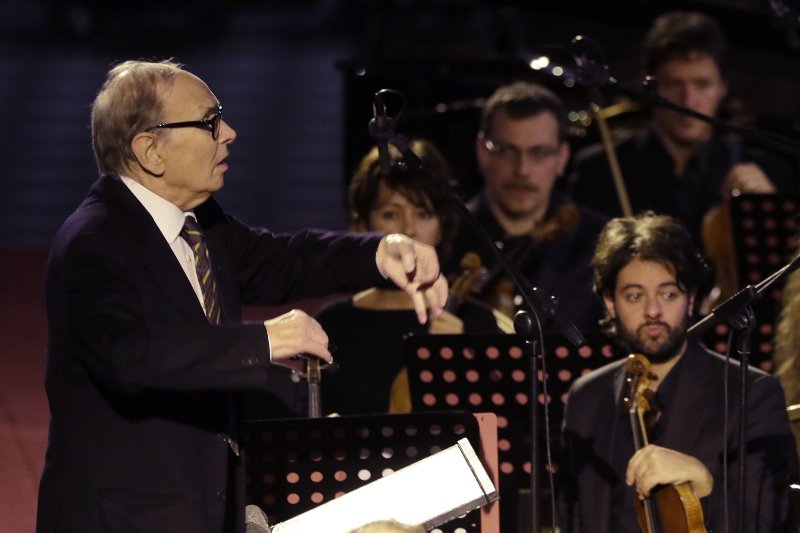 Κονσέρτο του Ενιο Μορικόνε για τους άστεγους -Ηταν οι επίτιμοι προσκεκλημένοι του [εικόνες & βίντεο] | iefimerida.gr 1
