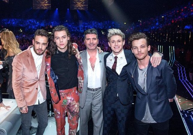 Η «χρυσή» τριάδα της μουσικής: Τέιλορ Σουίφτ, One Direction και Αντέλ κέρδισαν τα περισσότερα [εικόνες]  | iefimerida.gr 1