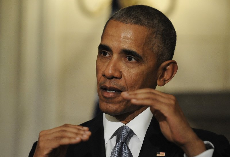 Το... μυστήριο με τη βέρα του Ομπάμα -Γιατί τη φορούσε όταν έφτασε στην Αθήνα και την έβγαλε μετά [εικόνες & βίντεο] | iefimerida.gr 3