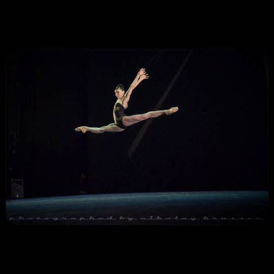 Στην Αθήνα η Ναταλία Οσίποβα -Η χορεύτρια που «απειλεί» την Σιλβί Γκιλέμ [εικόνες & βίντεο]  | iefimerida.gr 1