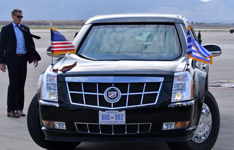 Μυστική Υπηρεσία των ΗΠΑ: Ποιοι είναι οι «σκληροί» κουστουμάτοι πράκτορες που προστατεύουν τον πρόεδρο [εικόνες] | iefimerida.gr 8