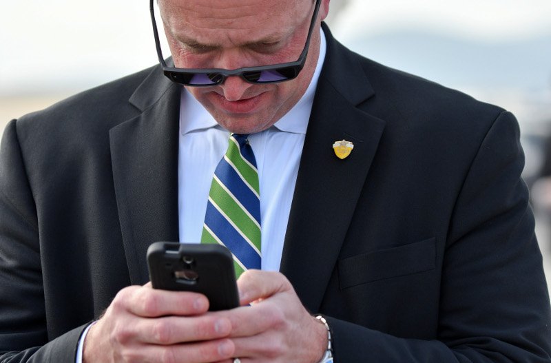 Μυστική Υπηρεσία των ΗΠΑ: Ποιοι είναι οι «σκληροί» κουστουμάτοι πράκτορες που προστατεύουν τον πρόεδρο [εικόνες] | iefimerida.gr 0