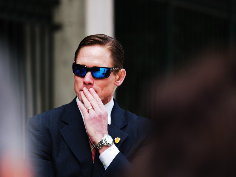 Μυστική Υπηρεσία των ΗΠΑ: Ποιοι είναι οι «σκληροί» κουστουμάτοι πράκτορες που προστατεύουν τον πρόεδρο [εικόνες] | iefimerida.gr 1